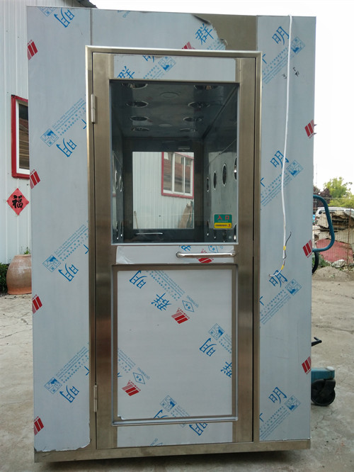 風(fēng)淋室的性能和特點(diǎn)有哪些呢？