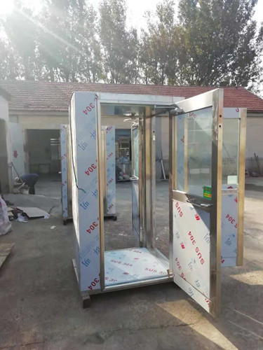 L型轉(zhuǎn)角風(fēng)淋室風(fēng)淋通道的簡(jiǎn)介